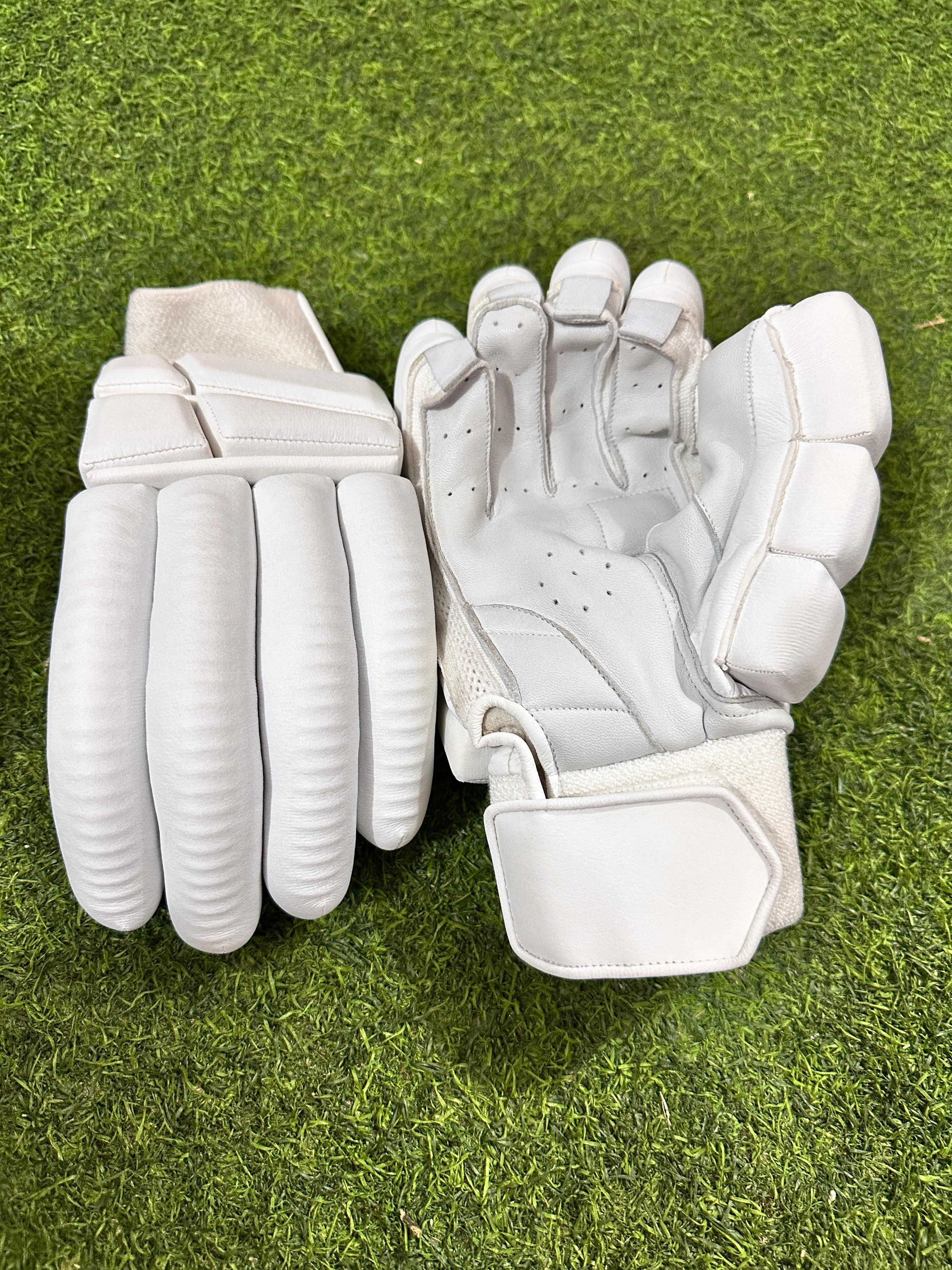 Sausage Fingers Batting Gloves – Plain